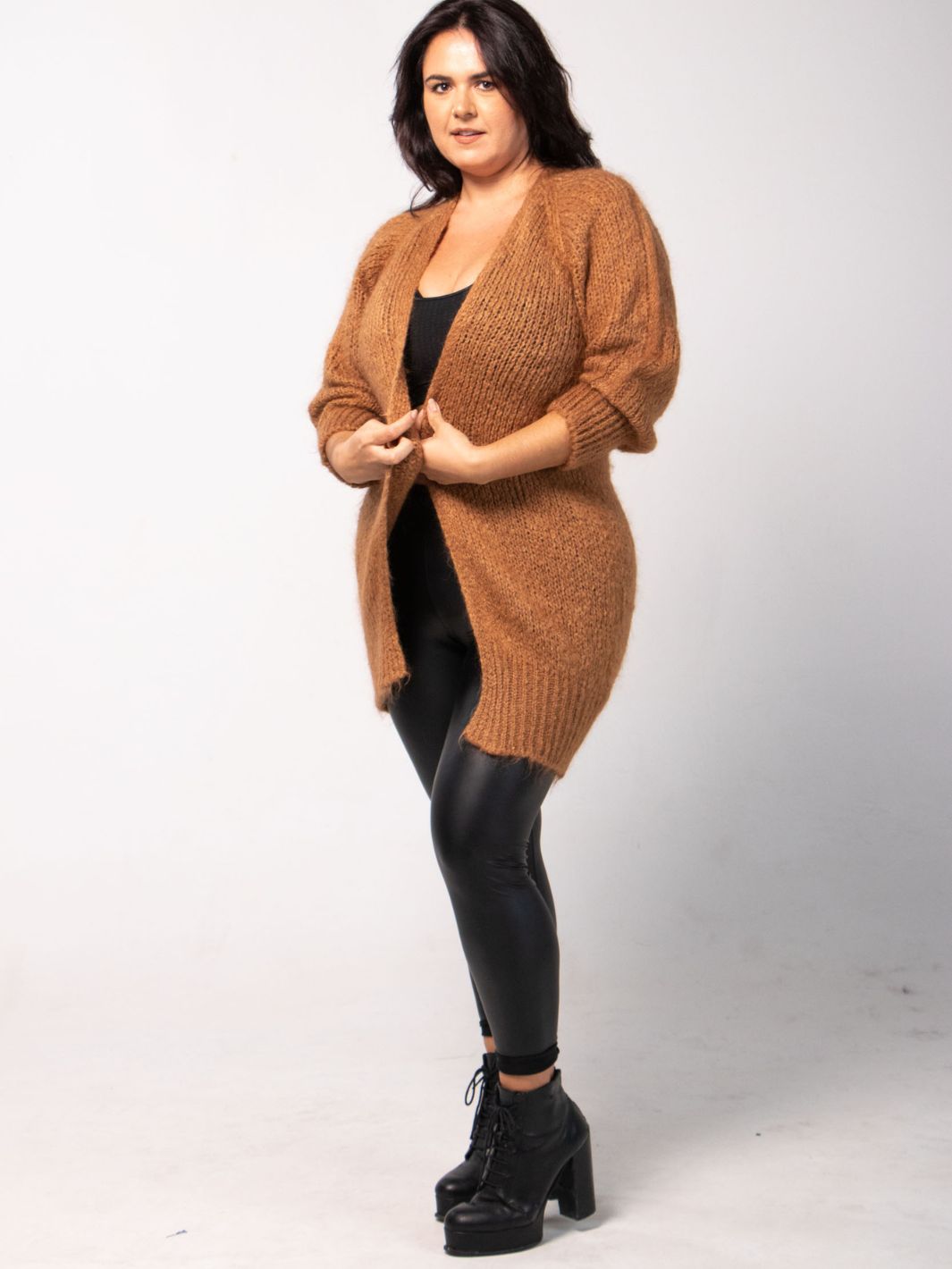 Amore Mio Long Knitted Cardigan - Camel