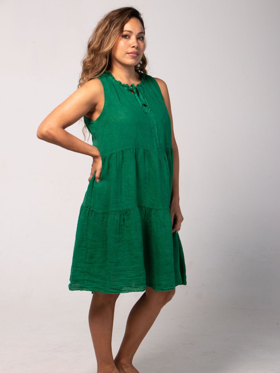 Short Sleeveless Tie Dress - Green